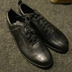 Mens Rockports lace up